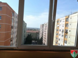 apartament-3-camere-decomandat-sibiu-zona-vasile-aron